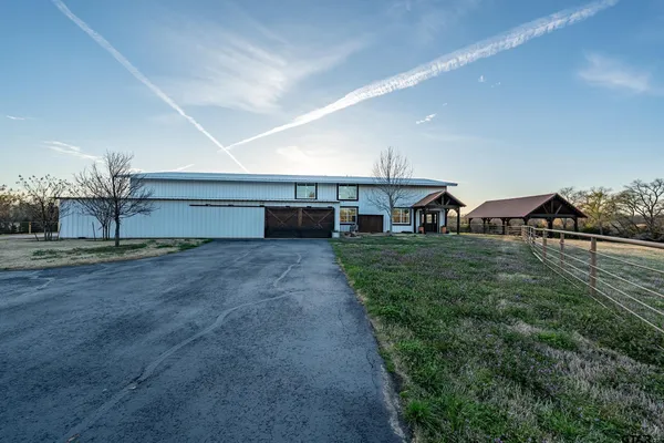 $1,498,750 | 131 Vz Cr, Grand Saline, TX 75140