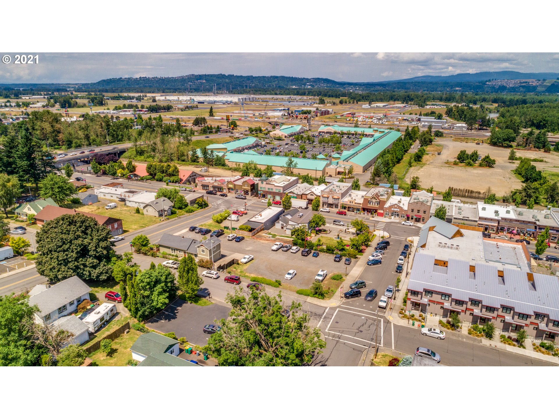 Southeast Buxton And 3rd Road Troutdale, OR 97060 - Photo 3 of 11 Gallery Image 3