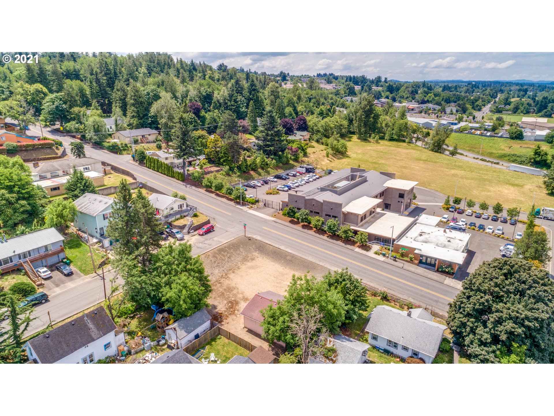 Southeast Buxton And 3rd Road Troutdale, OR 97060 - Photo 9 of 11 Gallery Image 9