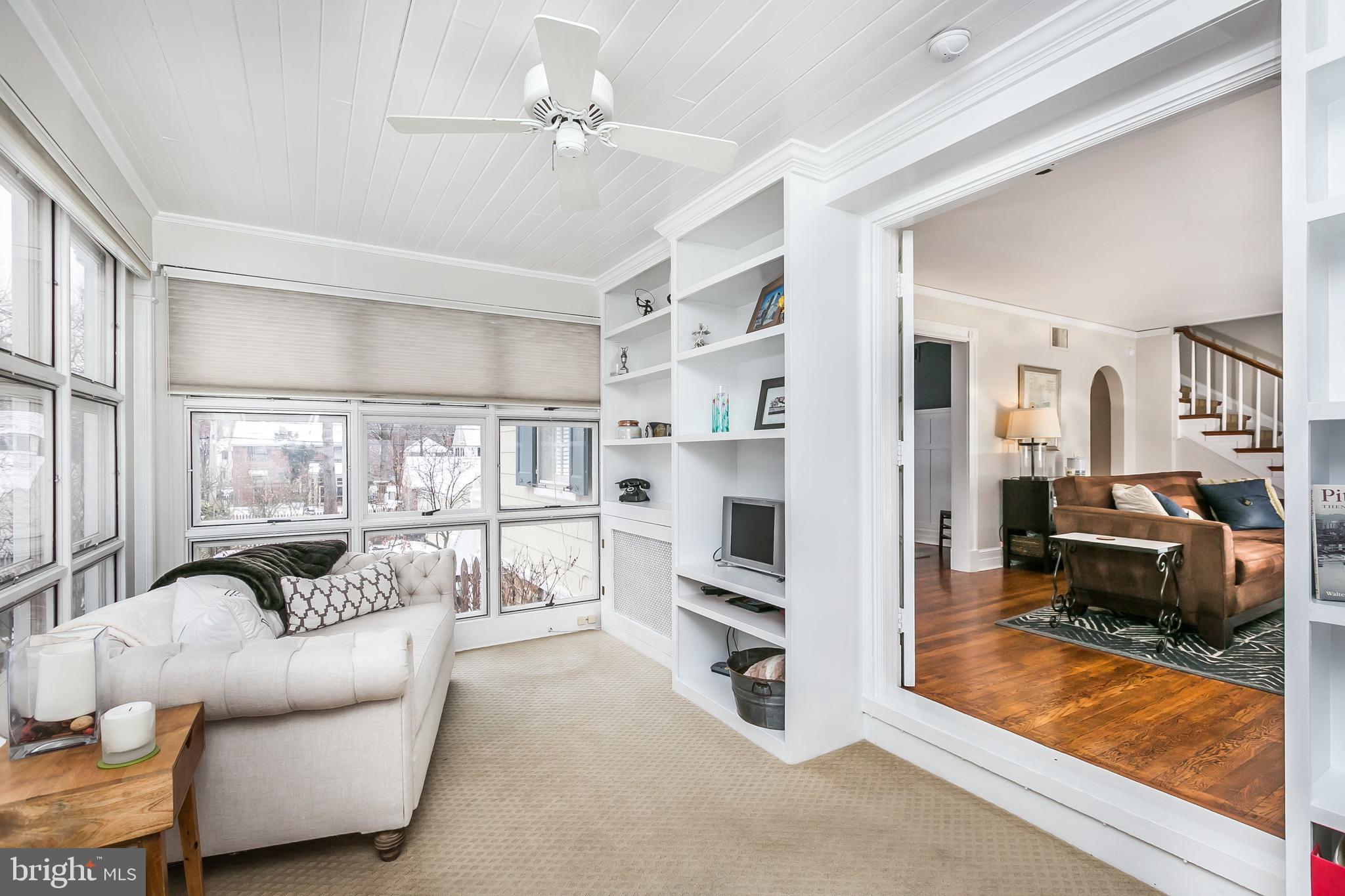 317 Tunbridge Road Baltimore, MD 21212 - Photo 12 of 42 Great built-ins to showcase your treasures