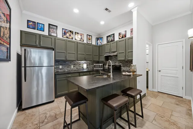 $309,900 | 1609 Long Street, Unit 106, Chattanooga, TN 37408