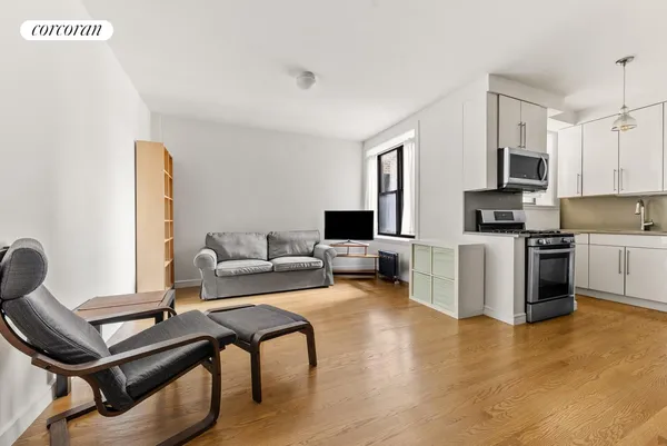 $845,000 | 710 Riverside Drive, Unit 2D | Hamilton Heights