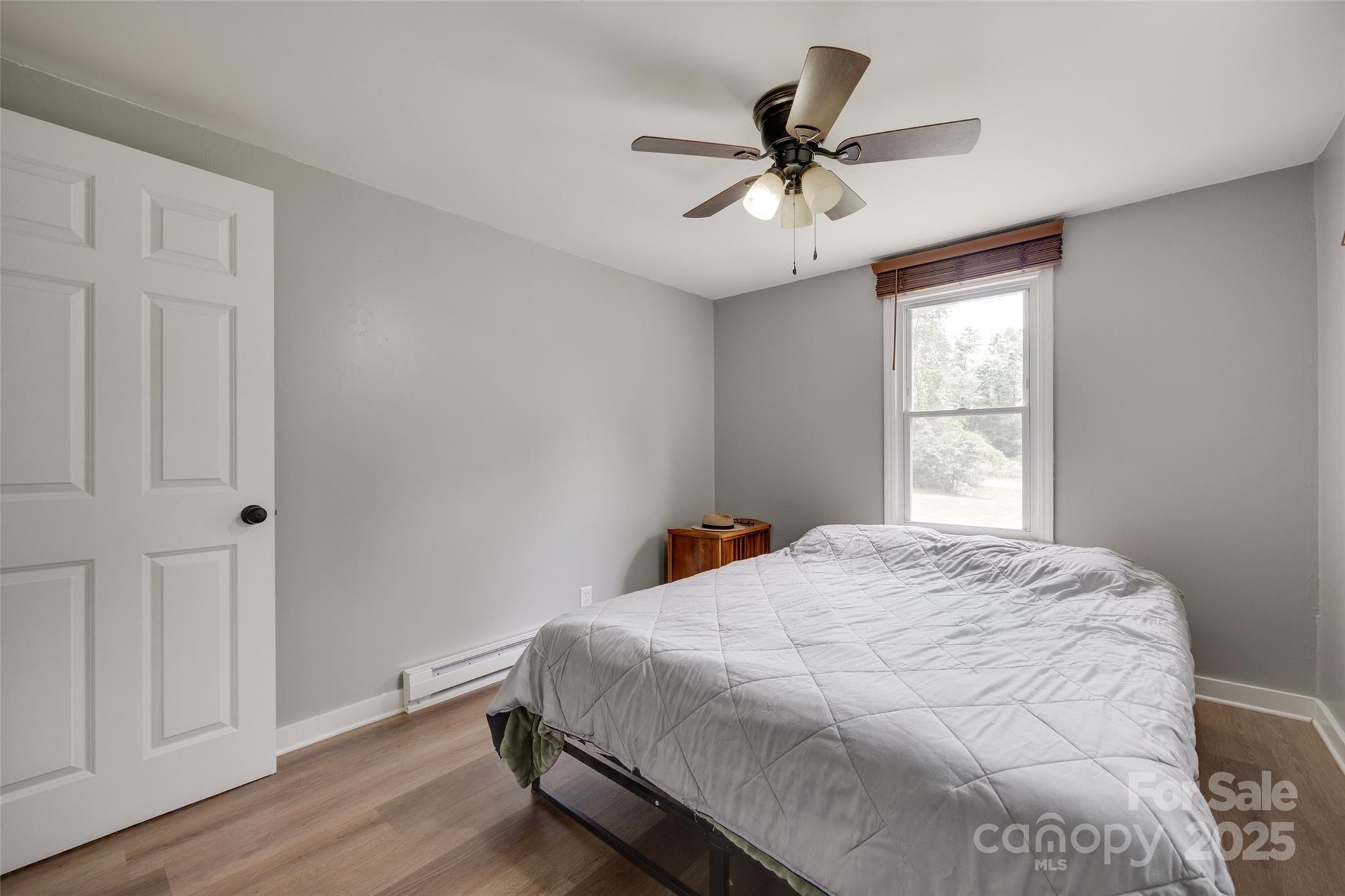 3083 State Rd S-11-54 Gaffney, SC 29340 - Photo 15 of 29 a bedroom with a bed and a window