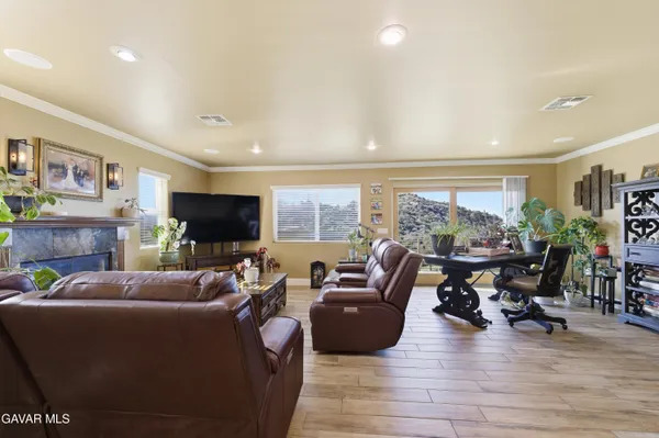 $849,900 | 29300 Peregrine Place, Tehachapi, CA 93561