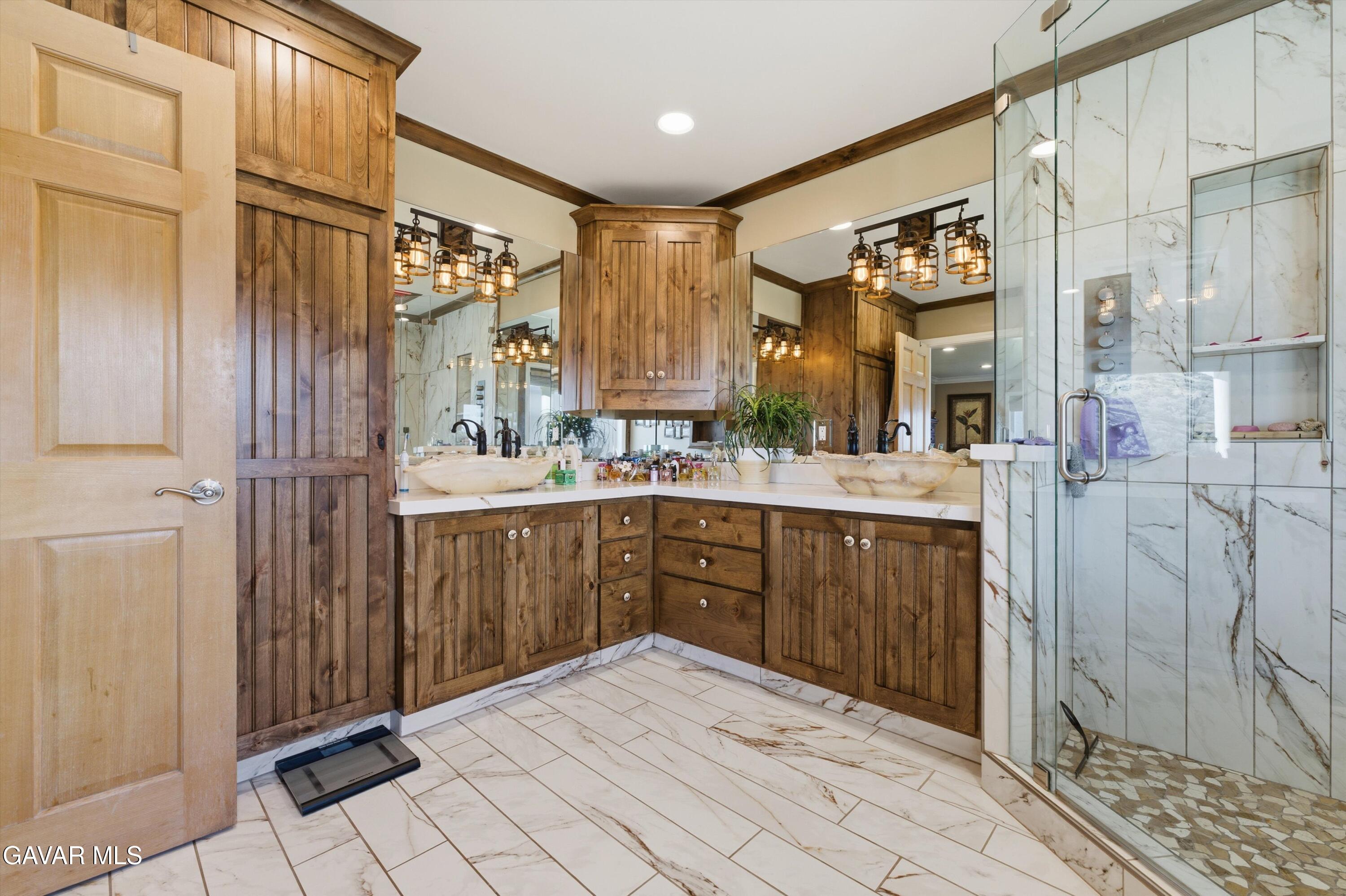 29300 Peregrine Place Tehachapi, CA 93561 - Photo 20 of 46 23-JYP02487