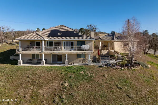 $849,900 | 29300 Peregrine Place, Tehachapi, CA 93561