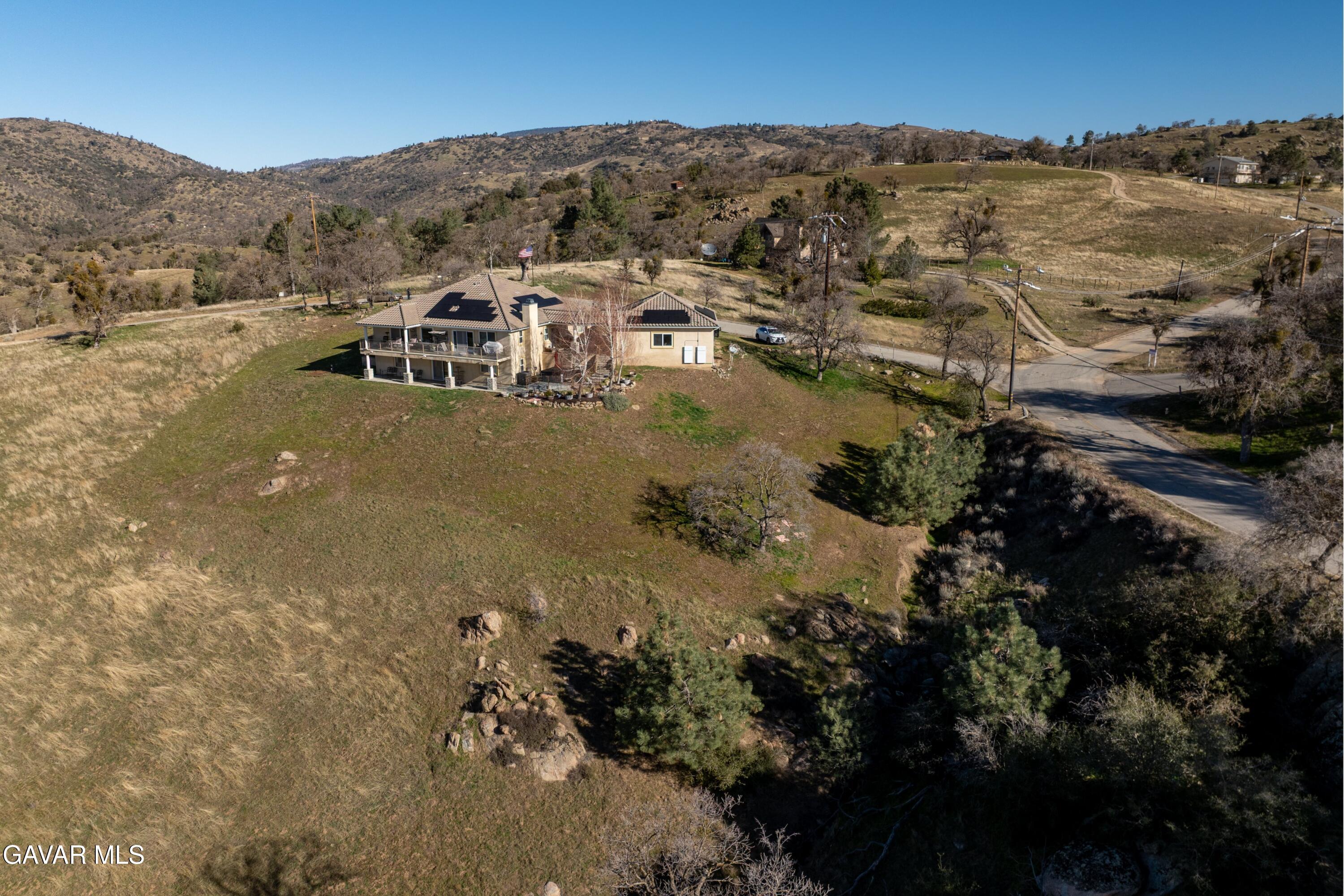 29300 Peregrine Place Tehachapi, CA 93561 - Photo 46 of 46 46-DJI_0088-HDR
