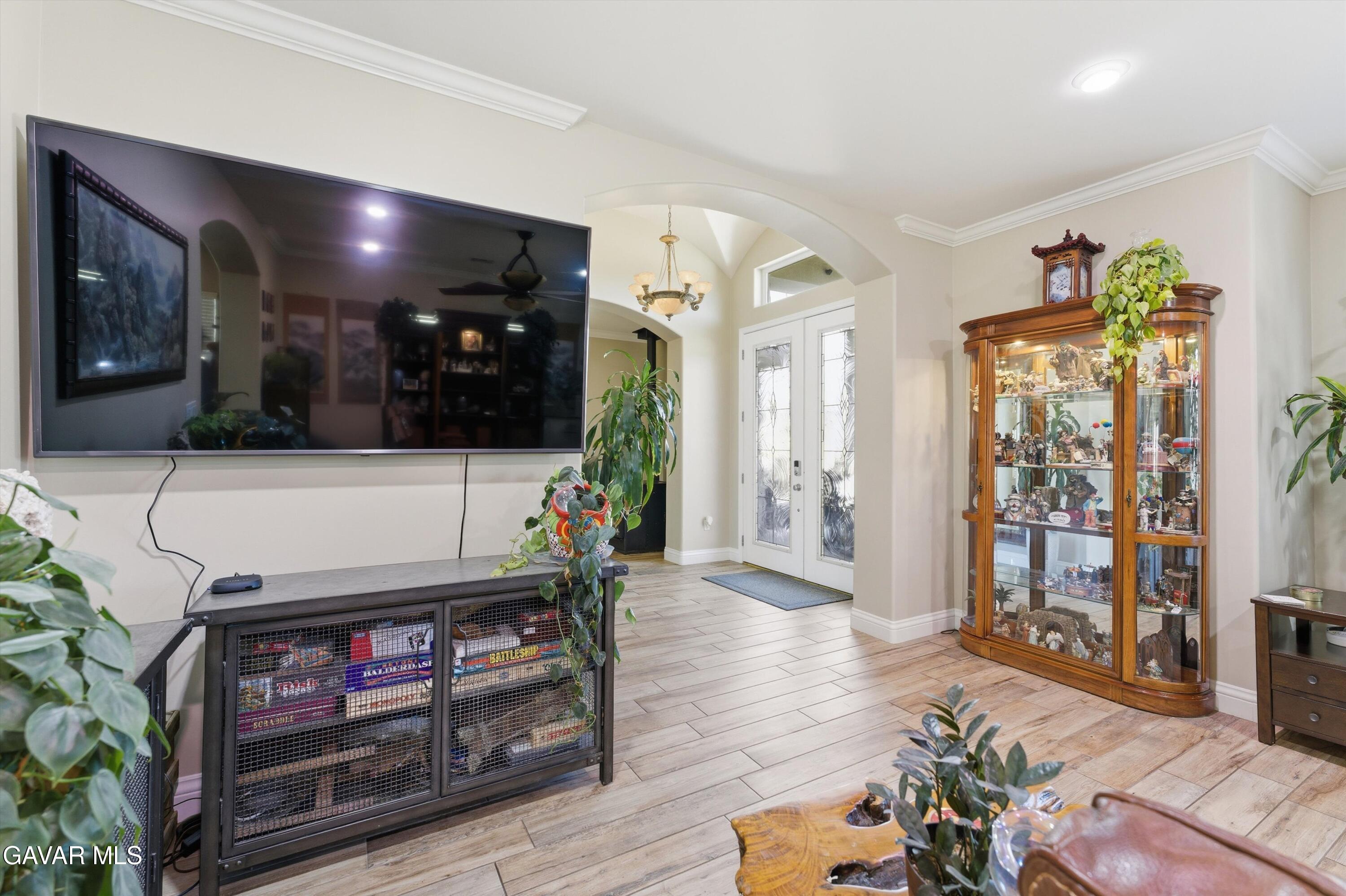 29300 Peregrine Place Tehachapi, CA 93561 - Photo 8 of 46 10-JYP02550