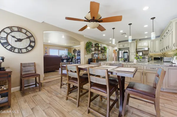 $849,900 | 29300 Peregrine Place, Tehachapi, CA 93561