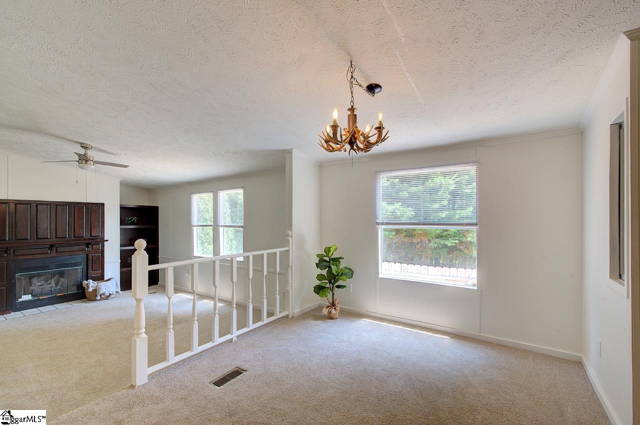223 Apple Hill Road Easley, SC 29642 - Photo 15 of 32