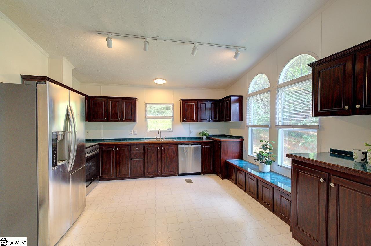 223 Apple Hill Road Easley, SC 29642 - Photo 20 of 32