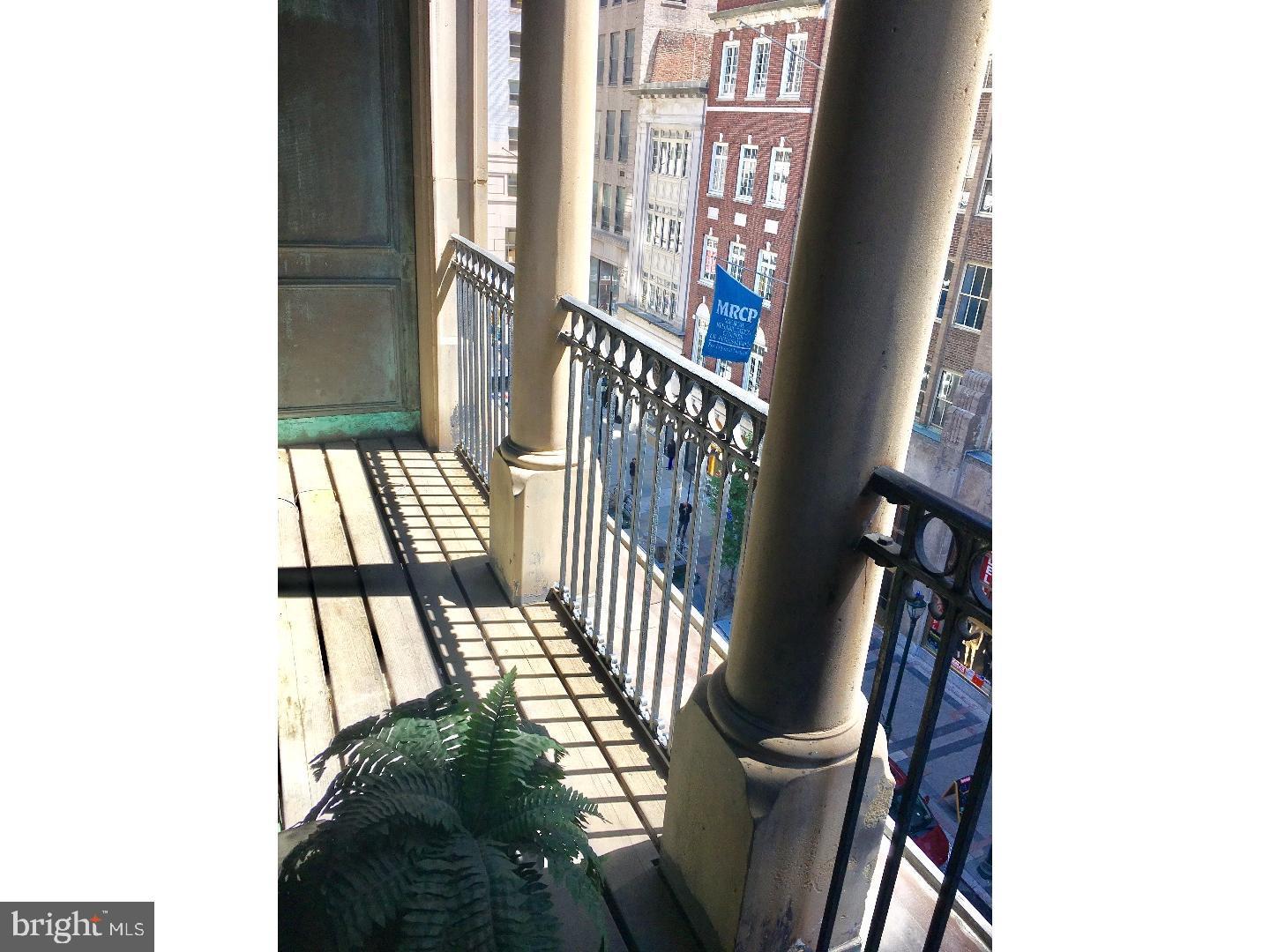 1615 Walnut Street, Unit 4 Philadelphia, PA 19102 - Photo 16 of 22 a view of entryway