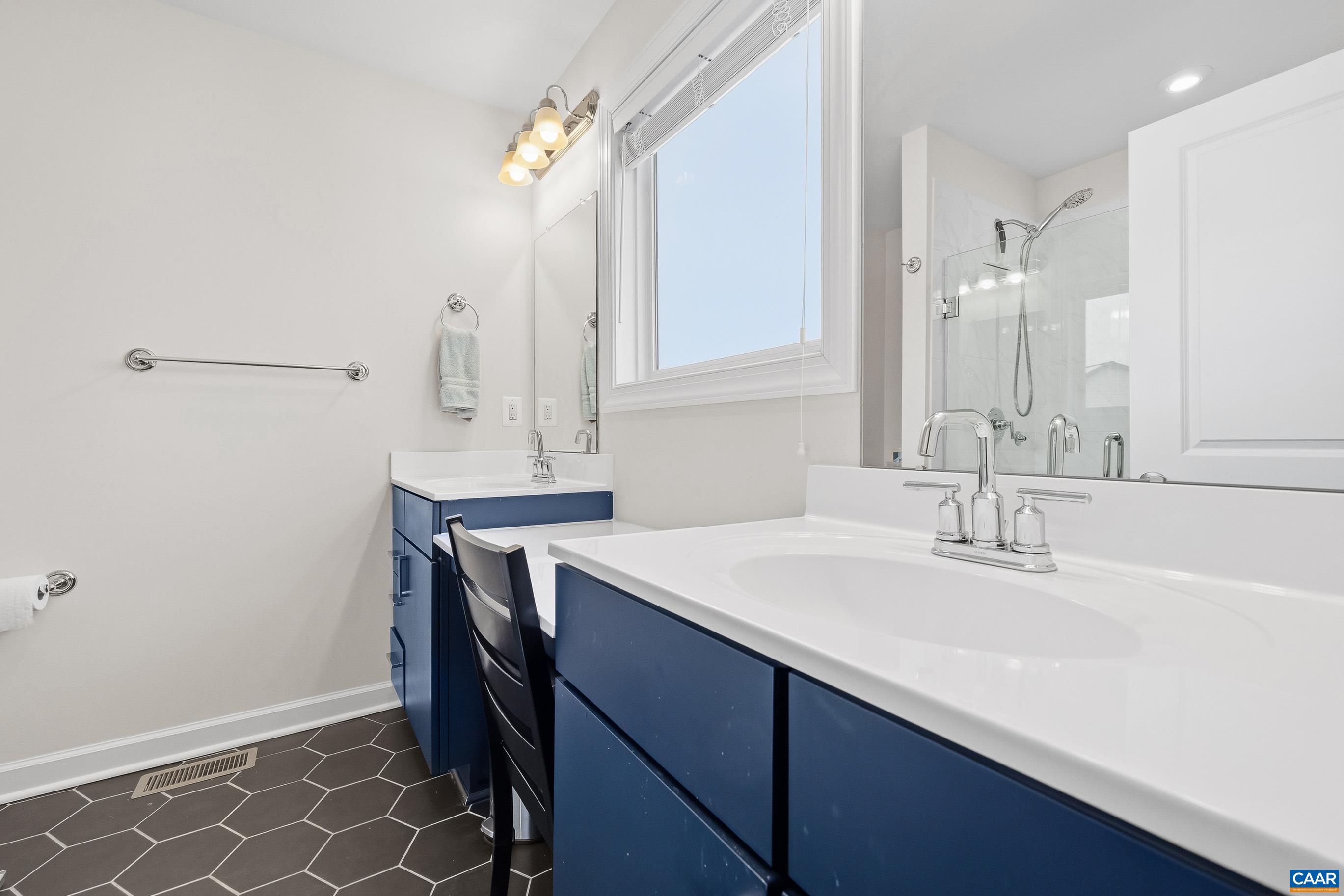 2240 Fowler Street Charlottesville, VA 22901 - Photo 27 of 30 Primary Bath