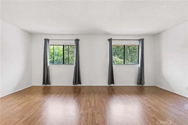 $615,000 | 1927 Huntington Drive, Unit H, Duarte, CA 91010