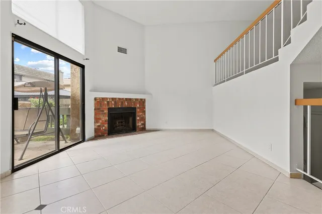 $615,000 | 1927 Huntington Drive, Unit H, Duarte, CA 91010