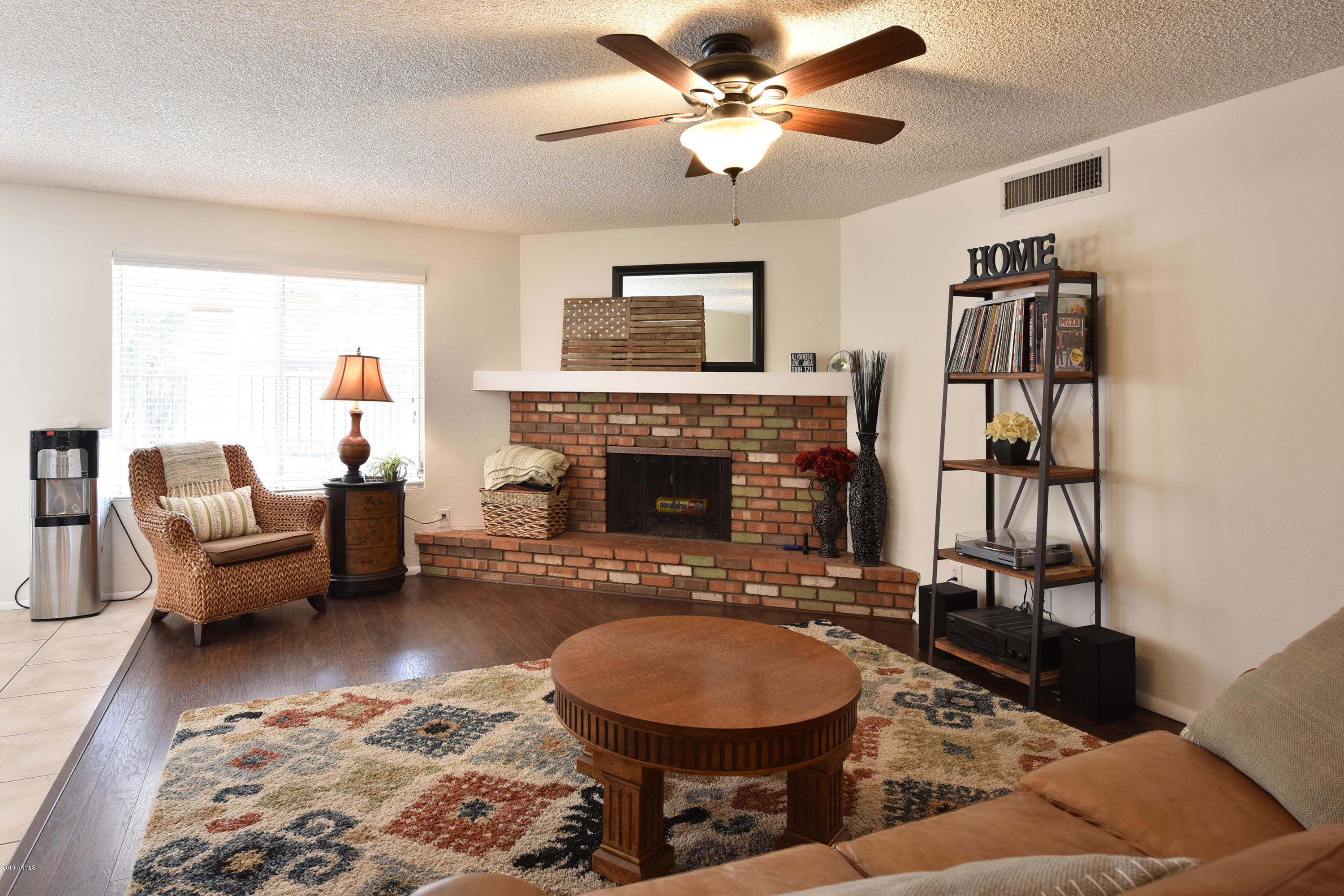 801 East Grandview Road Phoenix, AZ 85022 - Photo 6 of 22 Family 3
