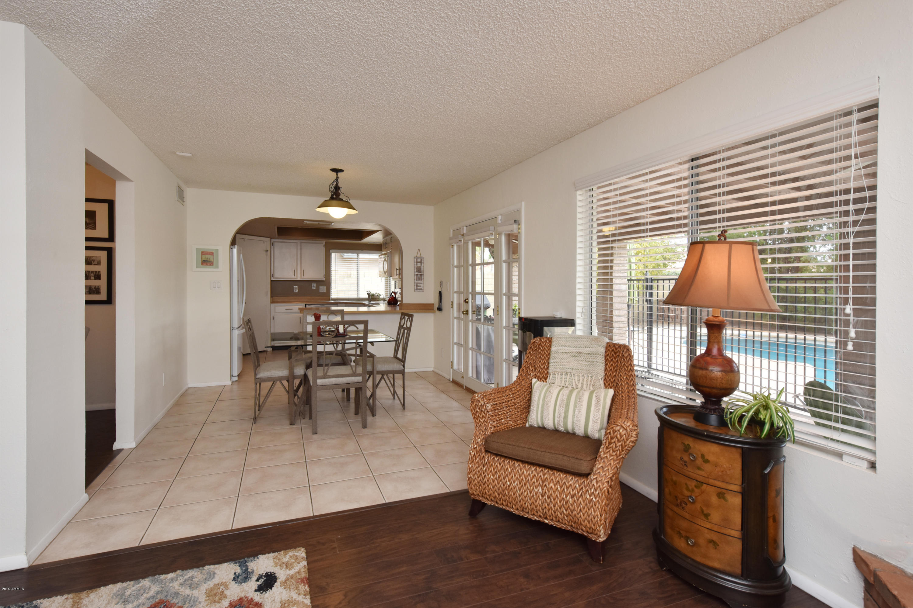 801 East Grandview Road Phoenix, AZ 85022 - Photo 8 of 22 Breakfast 2