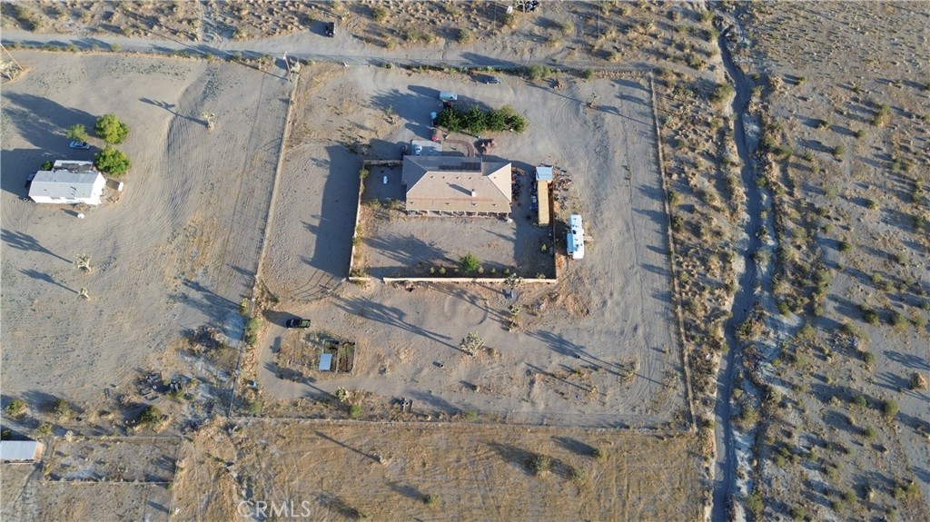1616 Saratoga Road Pinon Hills, CA 92372 - Photo 5 of 21