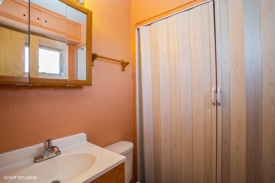 7017 Orchard Lane Hanover Park, IL 60133 - Photo 9 of 25