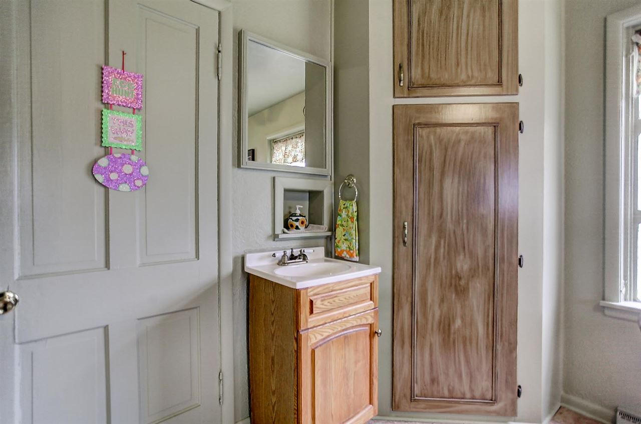 515 4th Street Howe, IN 46746 - Photo 12 of 34 Gallery Image 12