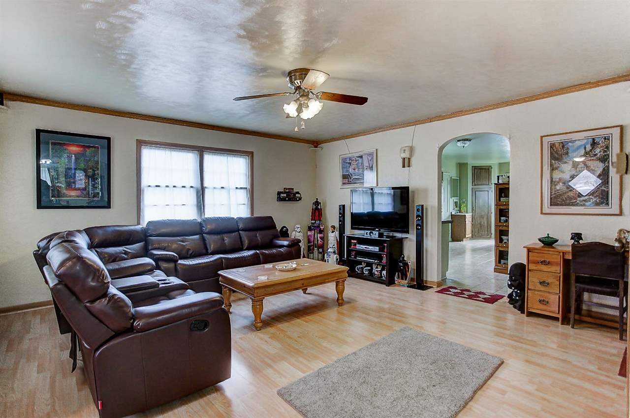 515 4th Street Howe, IN 46746 - Photo 5 of 34 Gallery Image 5
