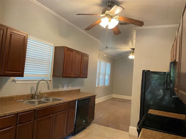 $1,875 | 601 Bolivar Street, Denton, TX 76201