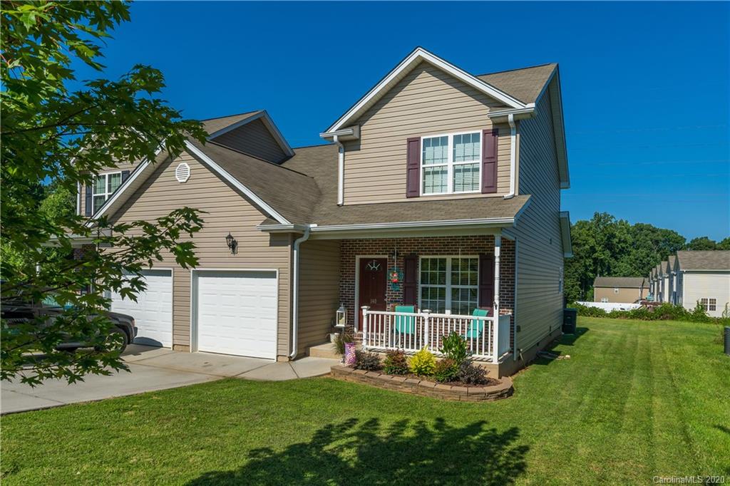 140 Ridge Bluff Road Mooresville, NC 28115 - Photo 2 of 23 Gallery Image 2