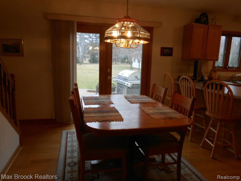 1872 East Hamlin Road Rochester Hills, MI 48307 - Photo 30 of 45