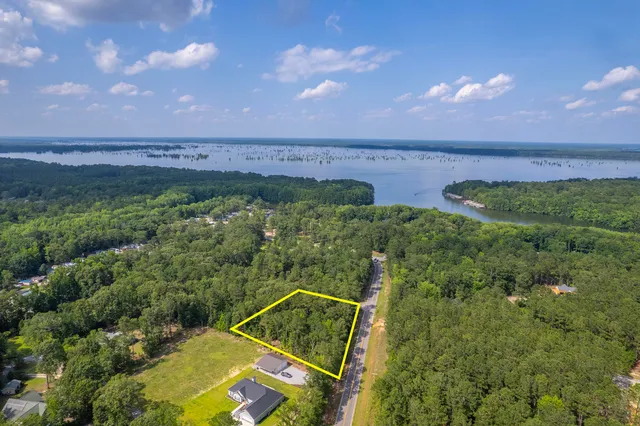 $45,000 | 0 Breezewood Court, Elloree, SC 29047