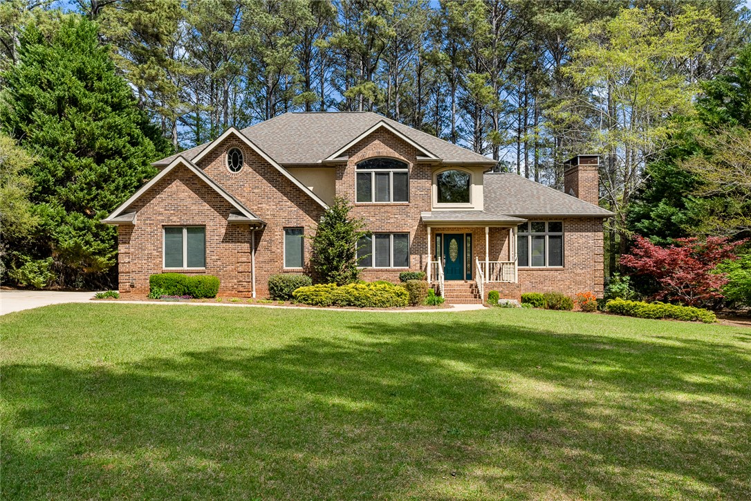 408 Sapphire Court Seneca, SC 29672 - Photo 4 of 49