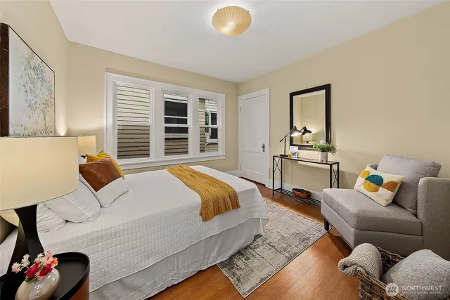 $825,000 | 7821 11th Avenue Northeast, Seattle, WA 98115