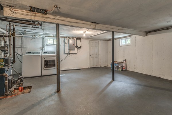 36 Charles Road, Unit 36 Winchester, MA 01890 - Photo 17 of 20 Gallery Image 17