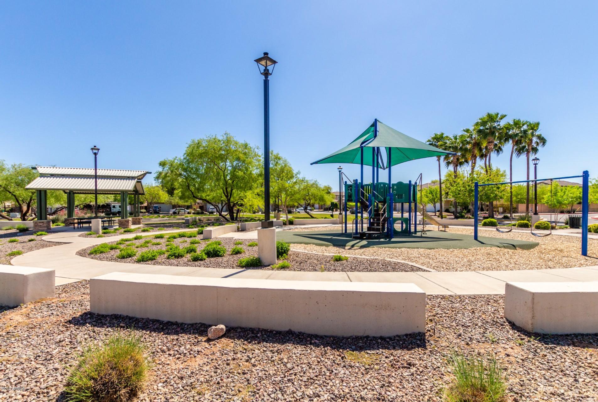 2234 East Fraktur Road Phoenix, AZ 85040 - Photo 26 of 27 Play Area