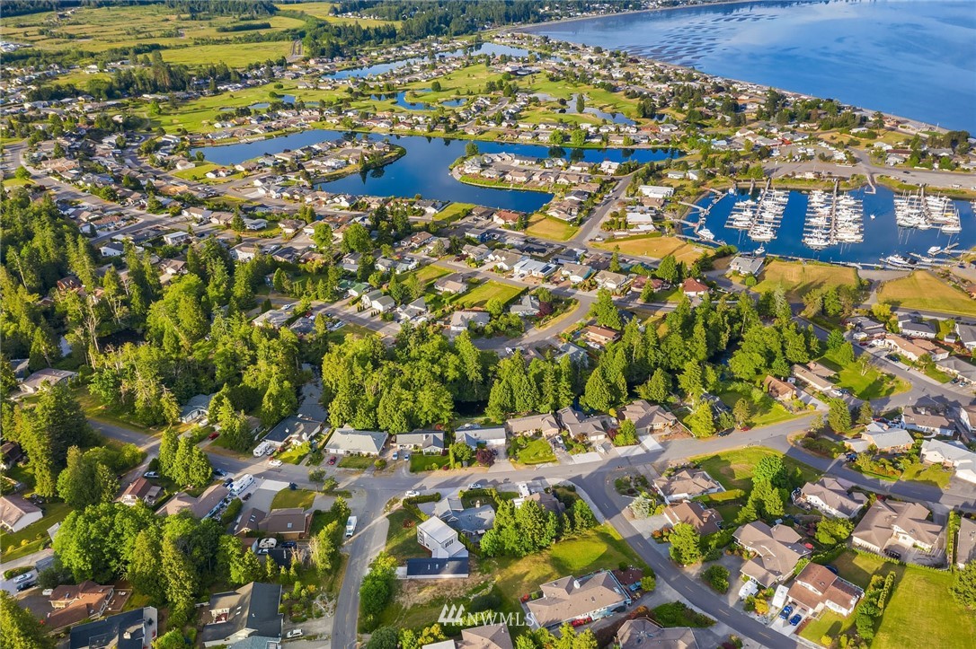 8112 Kispiox Road Birch Bay, WA 98230 - Photo 31 of 32 Gallery Image 31