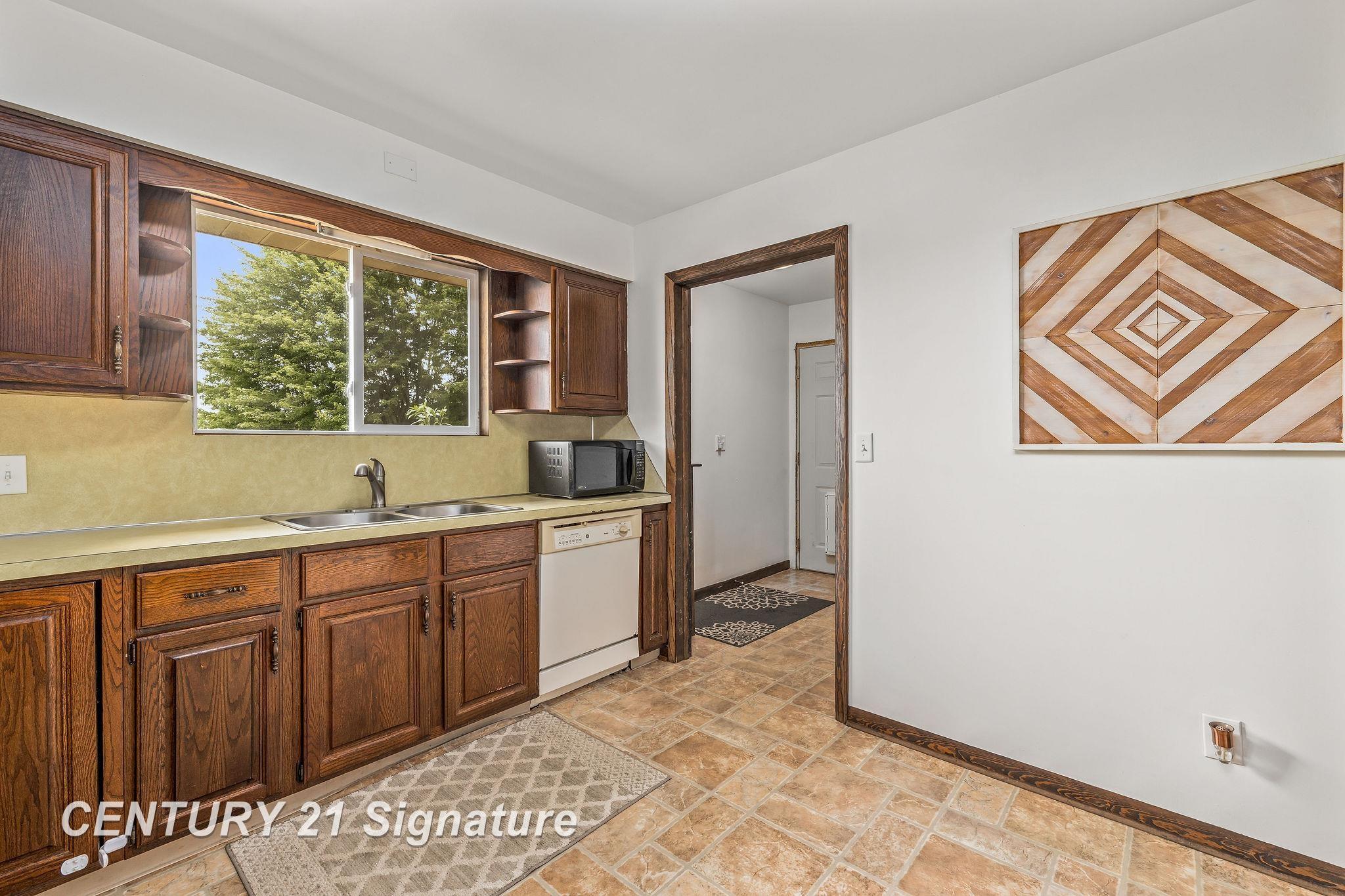 4289 South Sasse Road Hemlock, MI 48626 - Photo 21 of 39