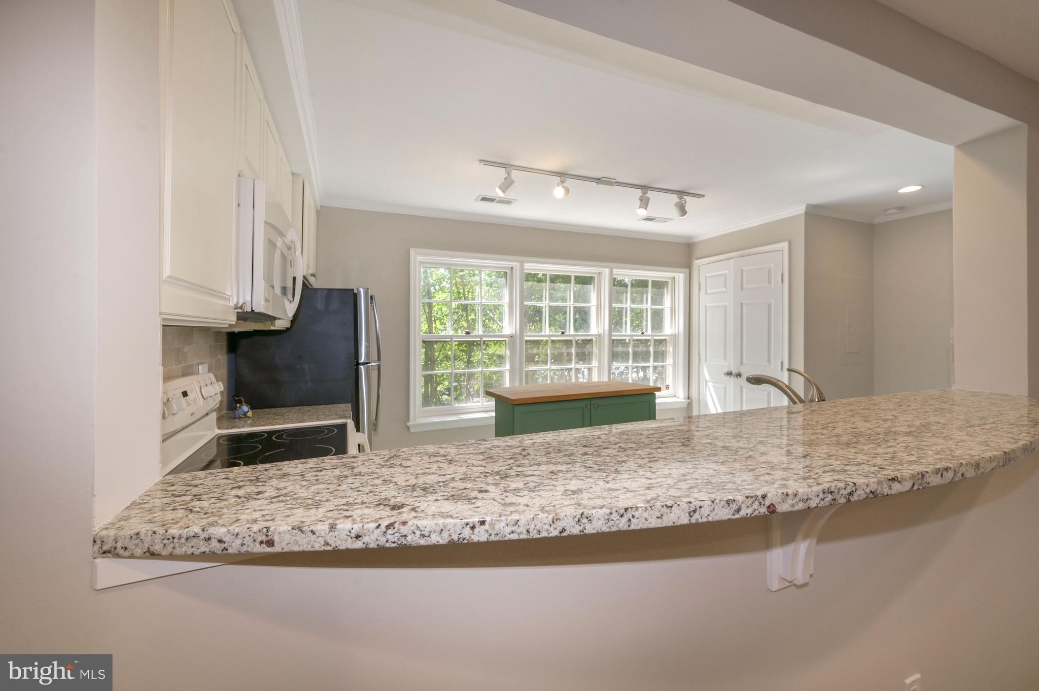 8024 Quarry Ridge Way, Unit 1B Bethesda, MD 20817 - Photo 12 of 16 Gorgeous granite countertops