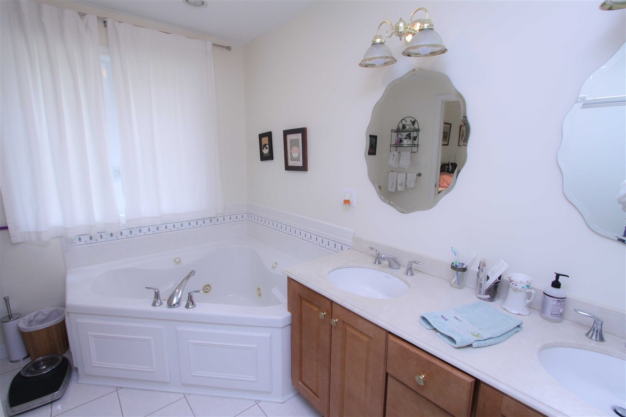 10 Cornerstone Road East Kingston, NH 03827 - Photo 23 of 36 Gallery Image 23