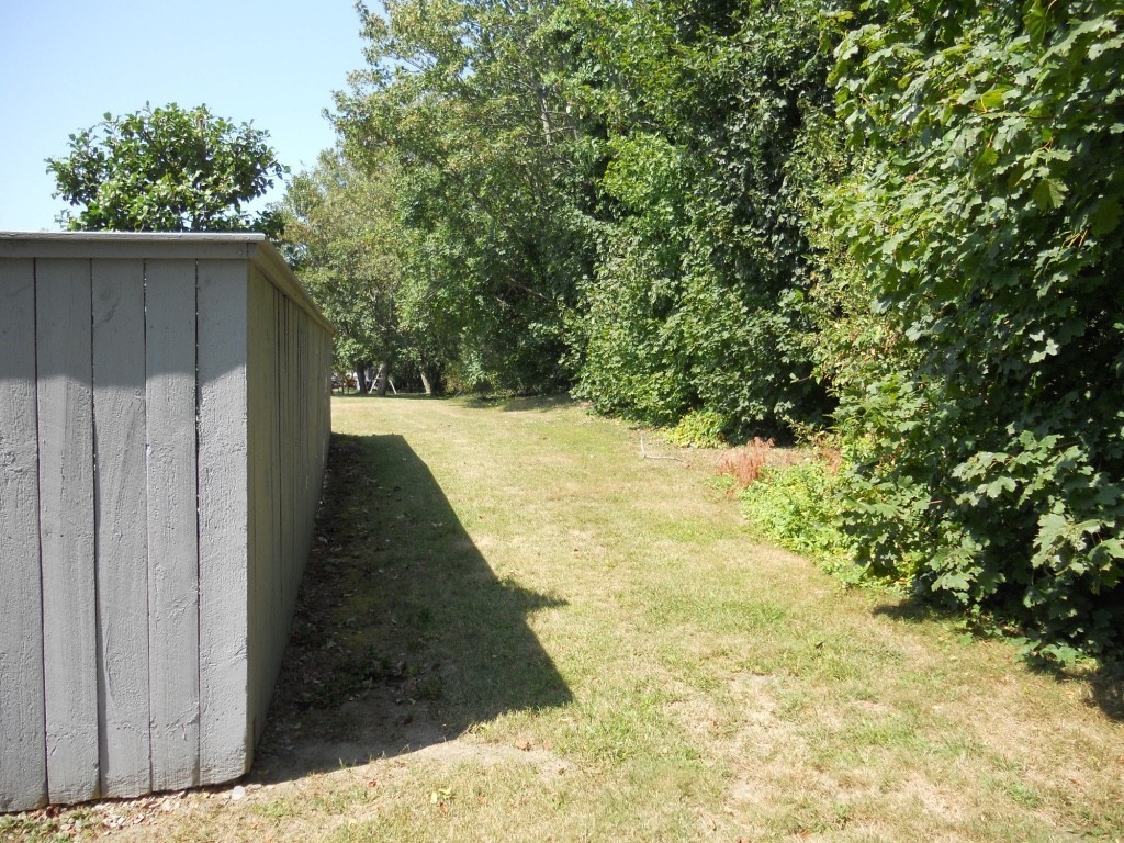 158 Kaufman Road Somerset, MA 02726 - Photo 3 of 21 Gallery Image 3