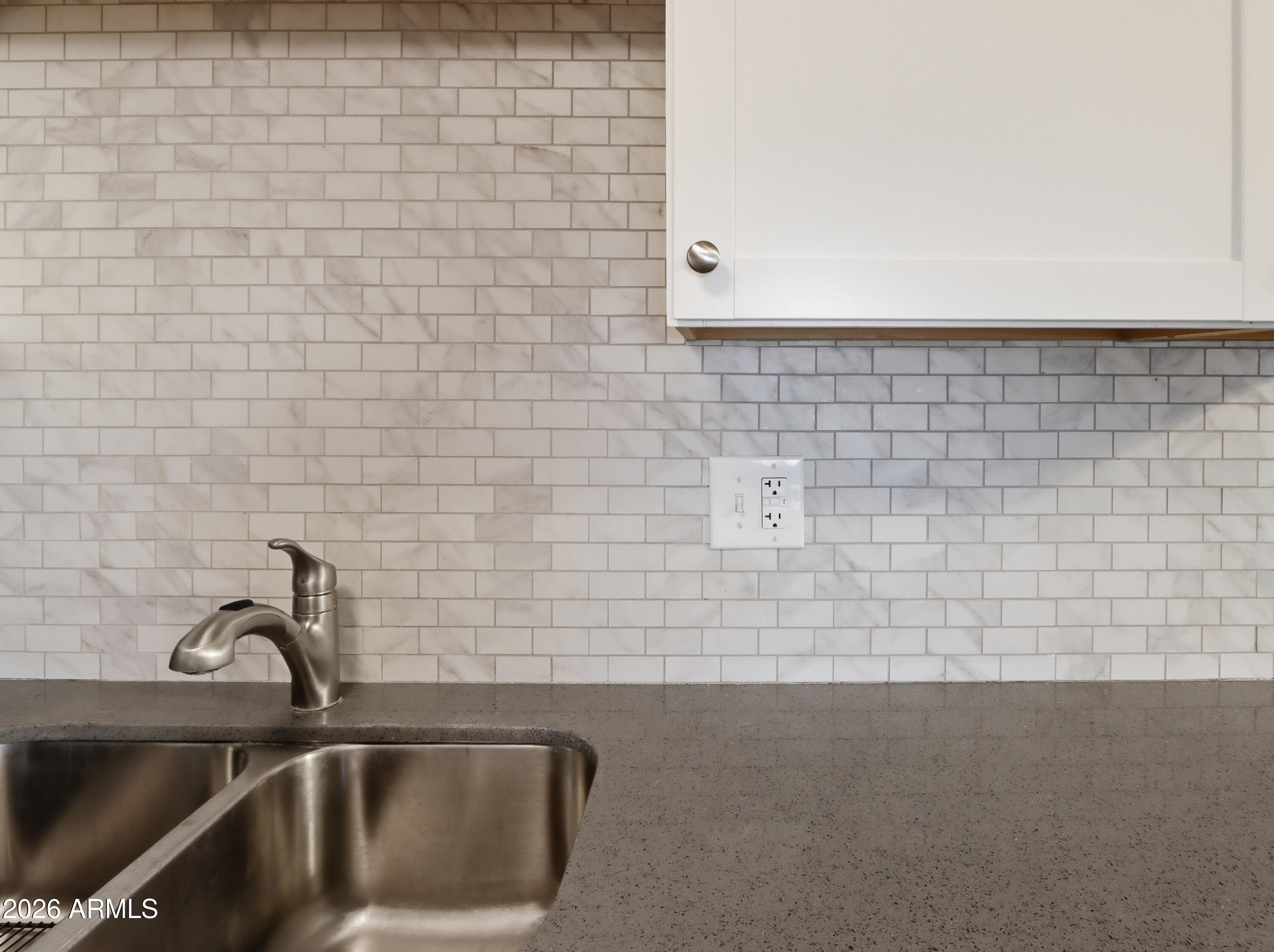 4051 West Palomino Road Phoenix, AZ 85019 - Photo 12 of 29 Palomino00010