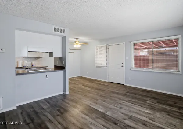 $205,000 | 4051 West Palomino Road, Phoenix, AZ 85019