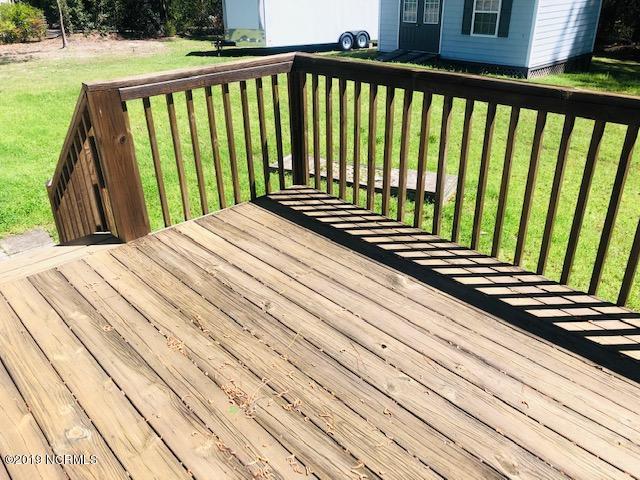 3812 Pecan Grove Road Zebulon, NC 27597 - Photo 12 of 21 Great deck for entertaining!