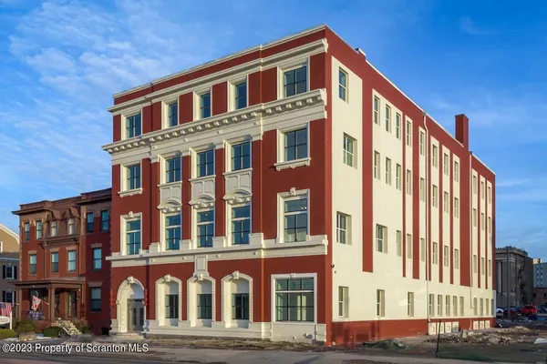 $1,800 | 19 North River Street, Unit 302, Wilkes Barre, PA 18702