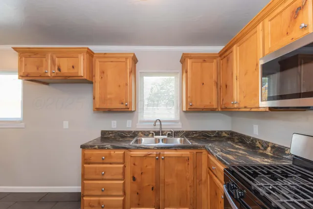 $179,000 | 3617 Southeast 31st Avenue, Amarillo, TX 79103