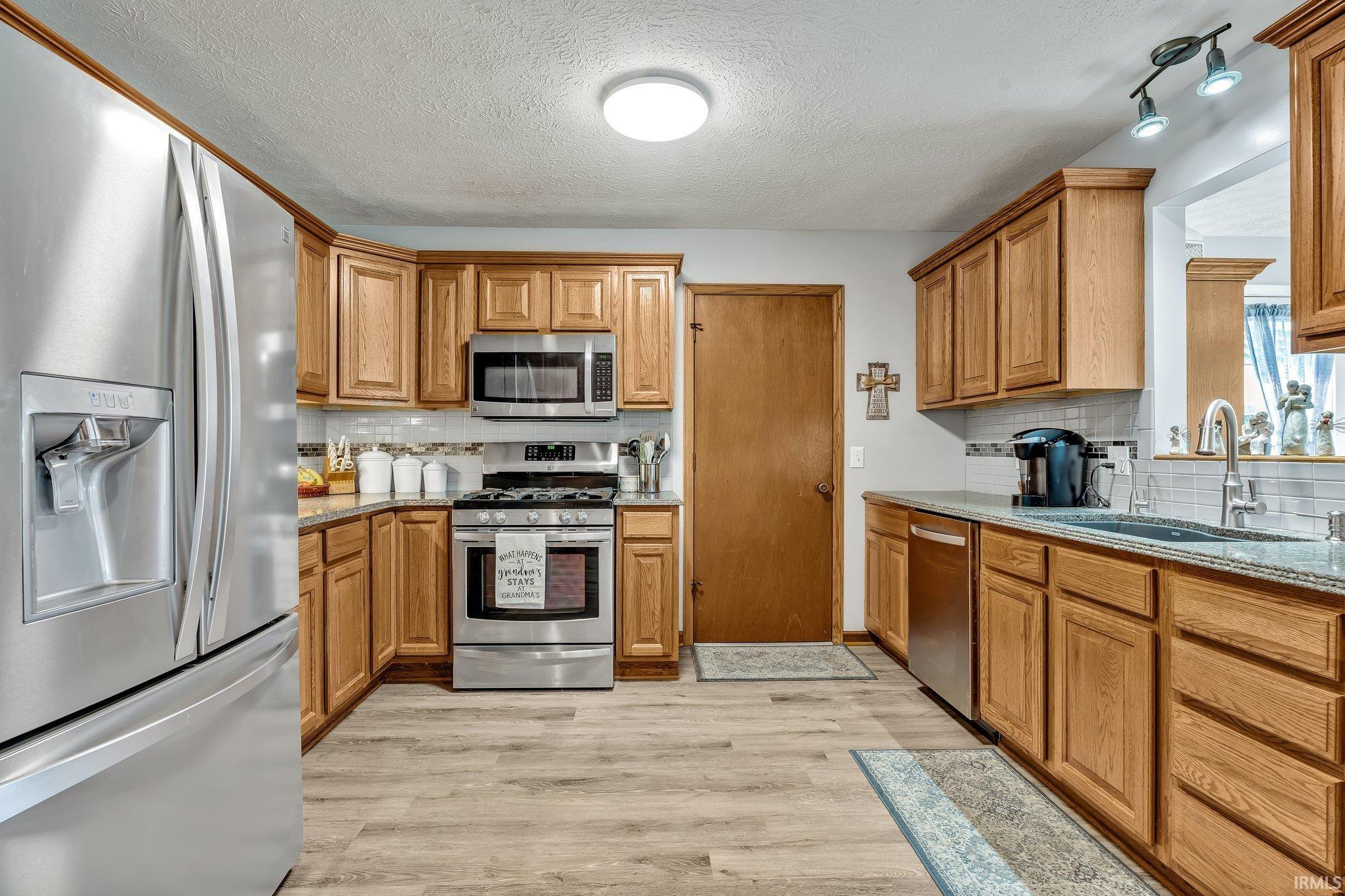 157 Bennett Road Bedford, IN 47421 - Photo 11 of 33