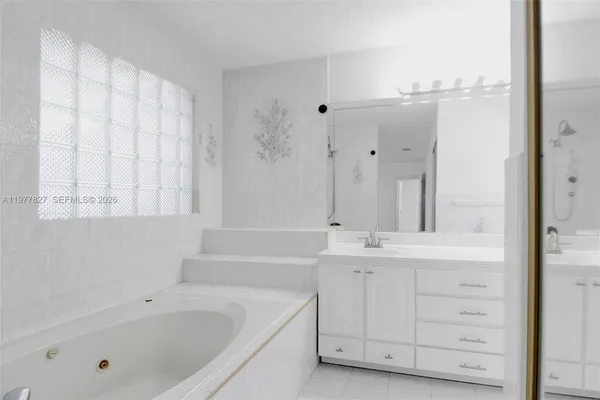 $3,800 | 10031 Southwest 147th Place, Miami, FL 33196