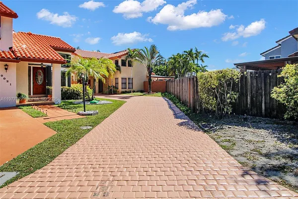 $3,800 | 10031 Southwest 147th Place, Miami, FL 33196