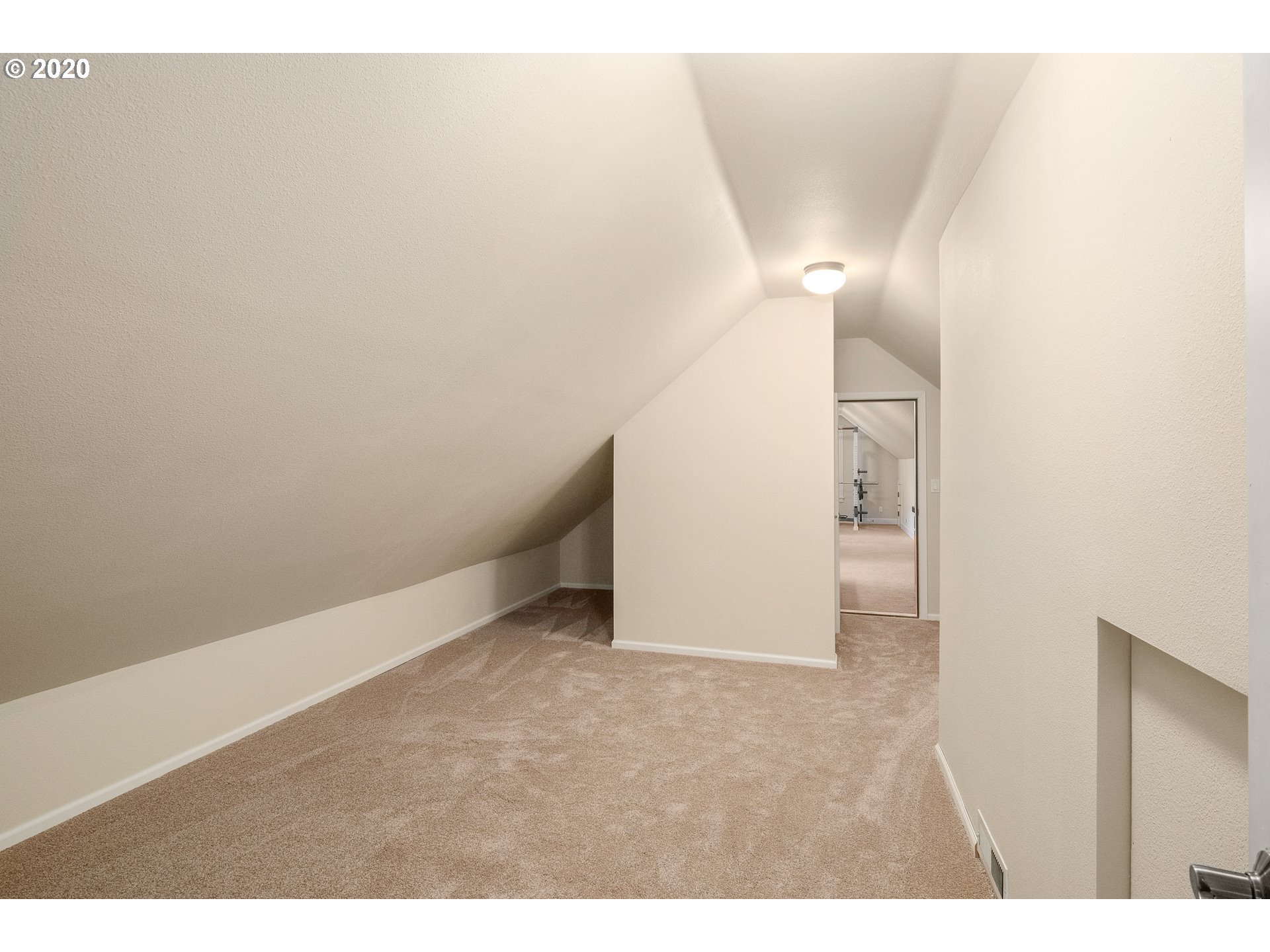 18046 South Grasle Road Oregon City, OR 97045 - Photo 22 of 28 Gallery Image 22