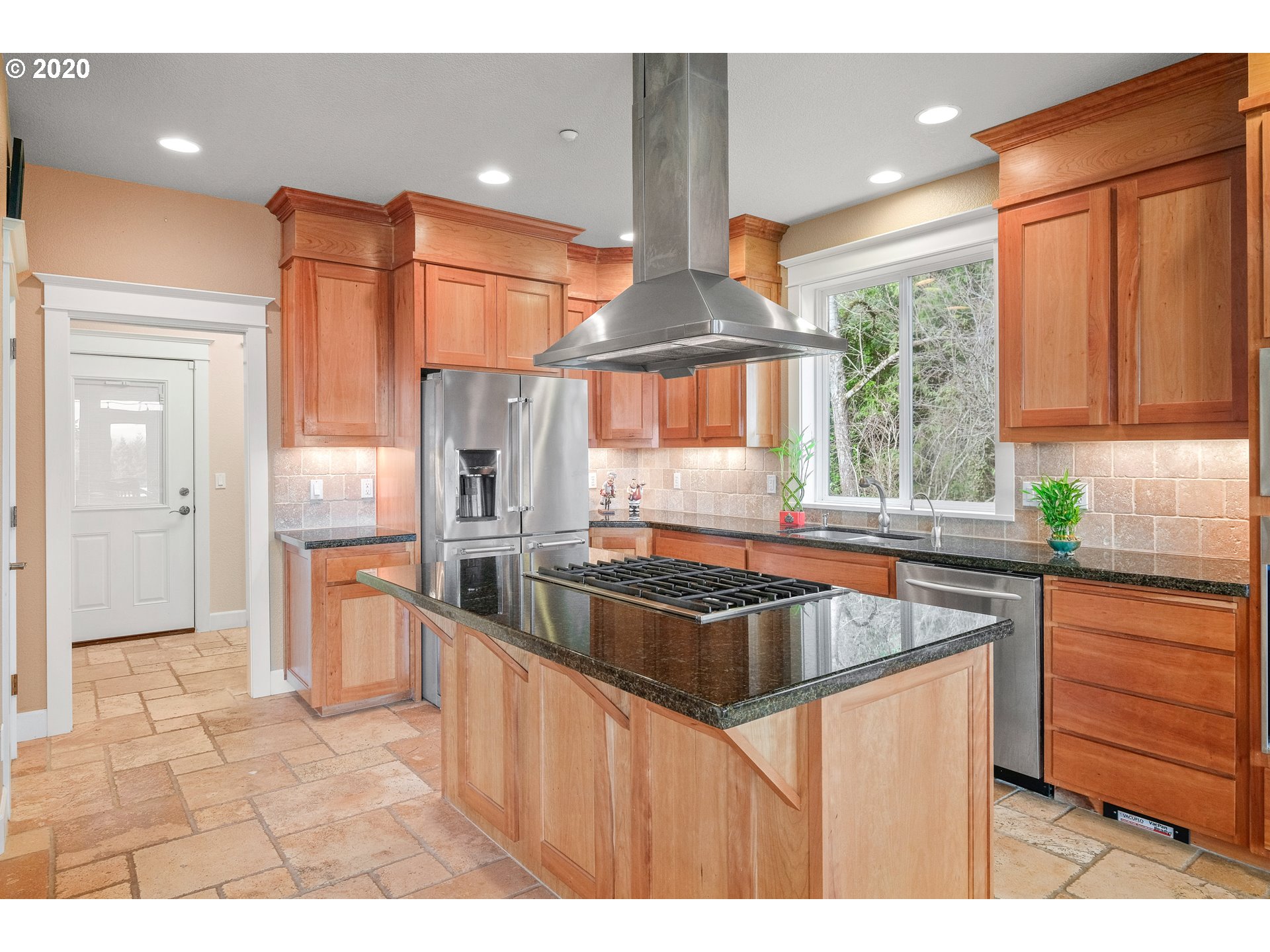 18046 South Grasle Road Oregon City, OR 97045 - Photo 8 of 28 Gallery Image 8