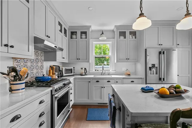 $4,200 | 132 Ruggles Avenue, Newport, RI 02840