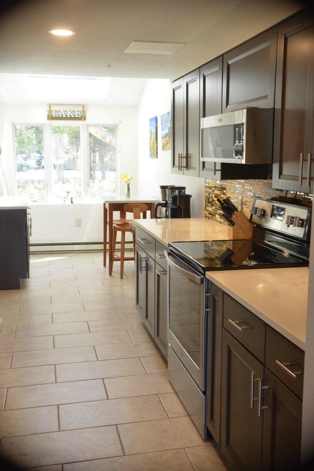 24 Clifford Road, Unit 18 Naples, ME 04055 - Photo 15 of 49 Kitchen